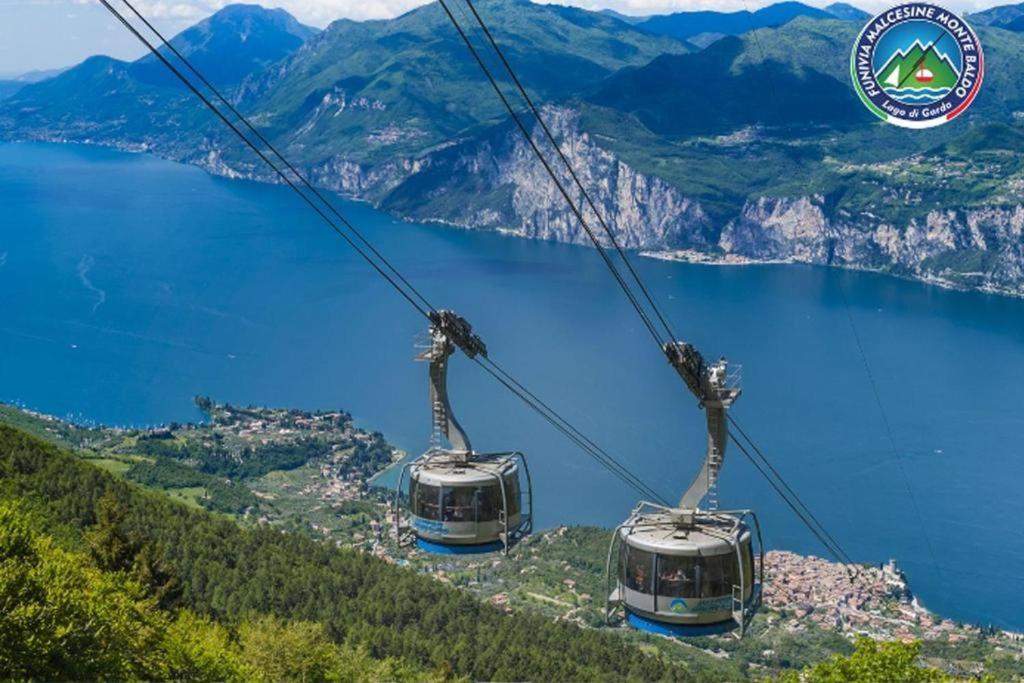 Appartamento Casa Vacanze Spiaggia D'Oro Дезенцано-дель-Гарда Экстерьер фото